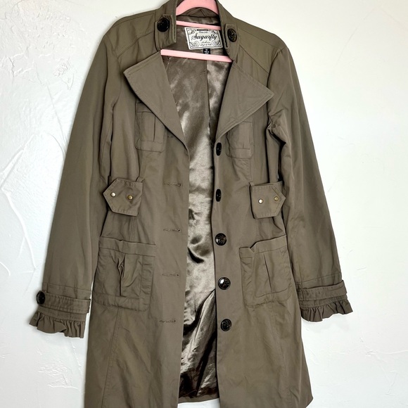 Women’s olive green tan Trench Coat - Picture 11 of 14